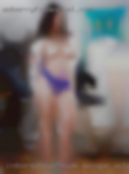 Indoor/Outdoor nude swinger activities near Manhattan KS.
